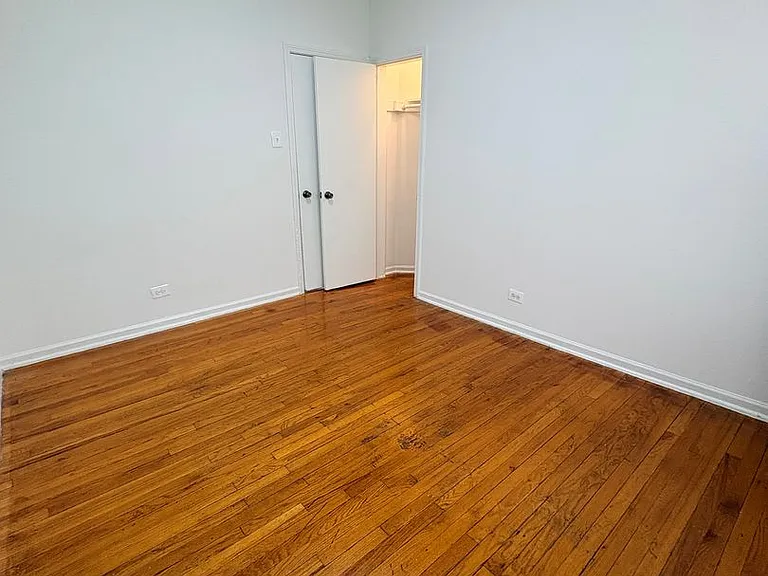 4945 W Monroe St — Photo 13