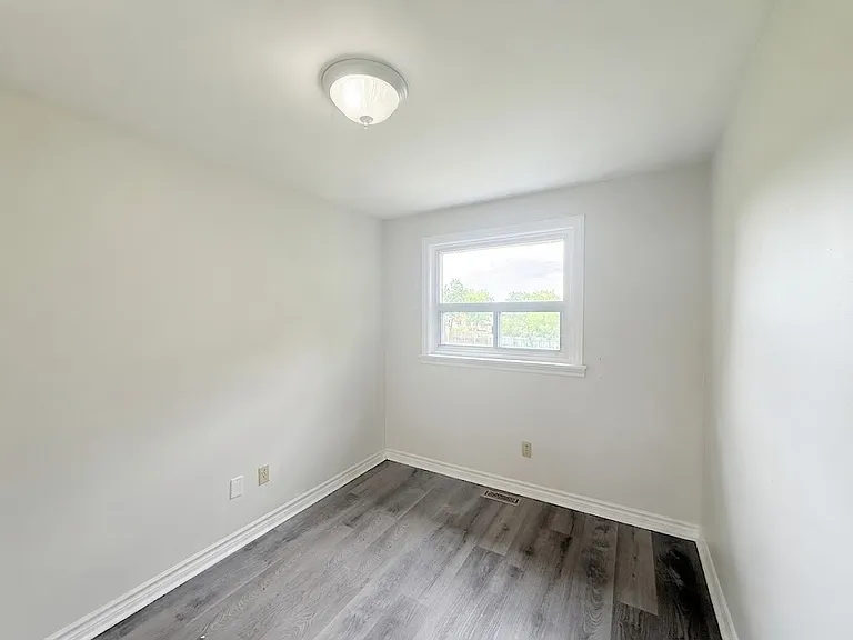 2830 Midland Ave #48 — Photo 11