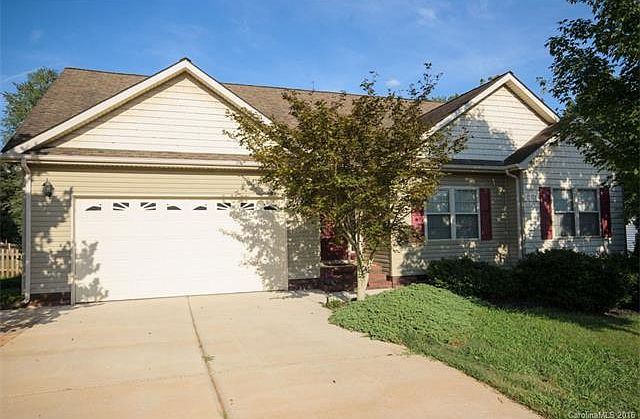 1st image of 883 Creekside Dr