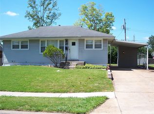 485 S Lafayette St, Florissant, MO 63031