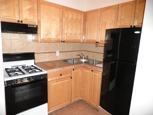 Rented by John O'Kelly Real Estate | media 8