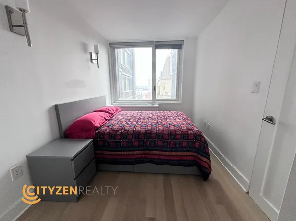 322 West 57th Street image 3 of 14