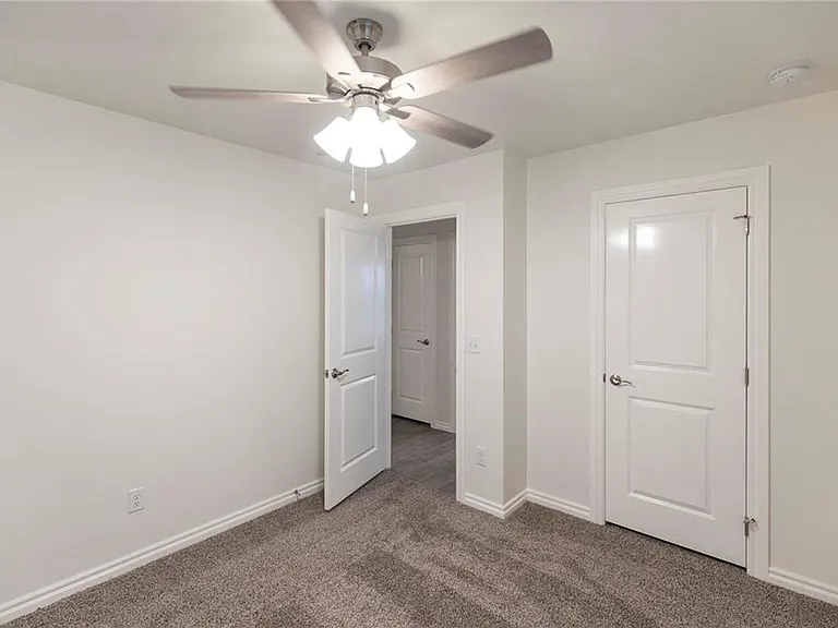 1816 Zayden Ln — Photo 21