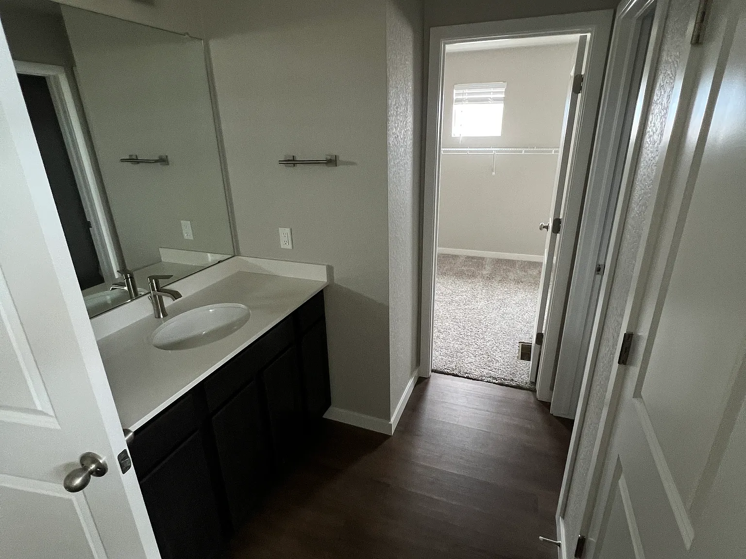 3 bed, 2.5 bath, 2451 sqft, $2,750 — Photo 4