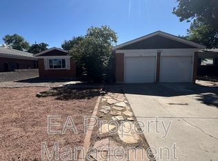 2724 Tennessee St NE, Albuquerque, NM 87110