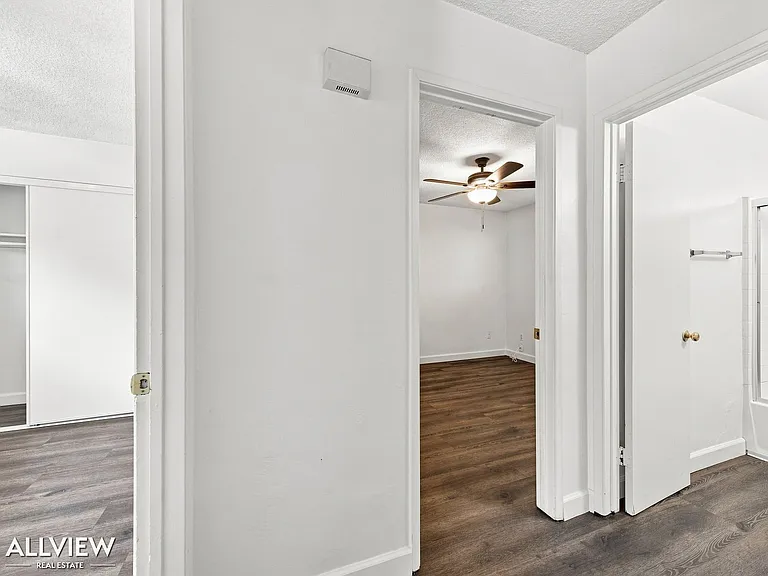 1245-1251 Lyons Ln — Photo 11