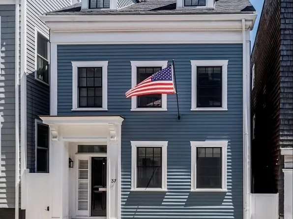 37 Soley St, Charlestown, MA 02129