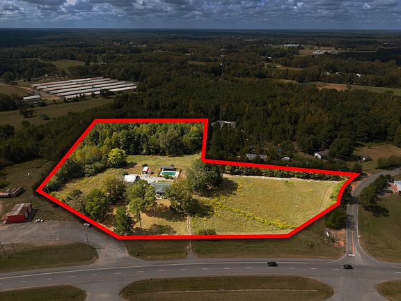 2nd image of 6919 Highway 43