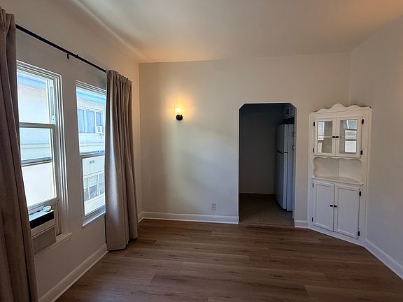 5th image of 311 Delaware Rd #B