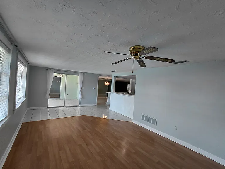 4113 Star Island Dr — Photo 4
