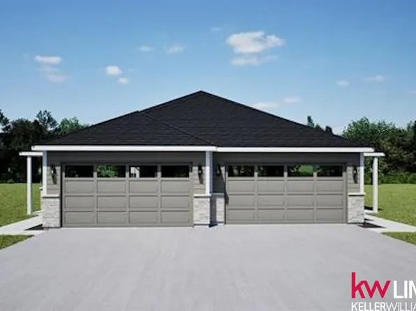 11751 S 125th St, Papillion, NE 68046