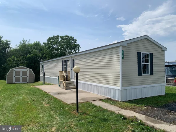 335 Palm City Park, Annville, PA 17003