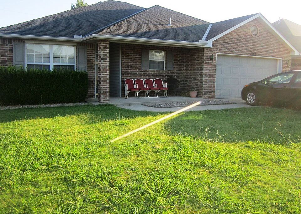 1st image of 1008 N Windermere Dr