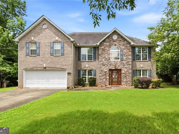 829 Sweden Forest Cv, Hampton, GA 30228