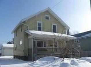 707 S 15th St, Manitowoc, WI 54220