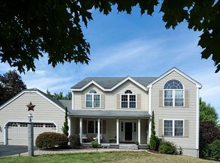 101 Legate Hill Rd, Leominster, MA 01453