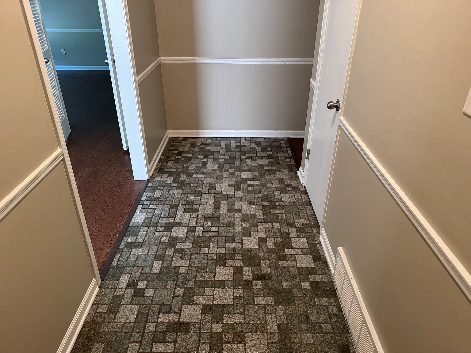 3 bed, 1375 sqft, $1,395 — Photo 3