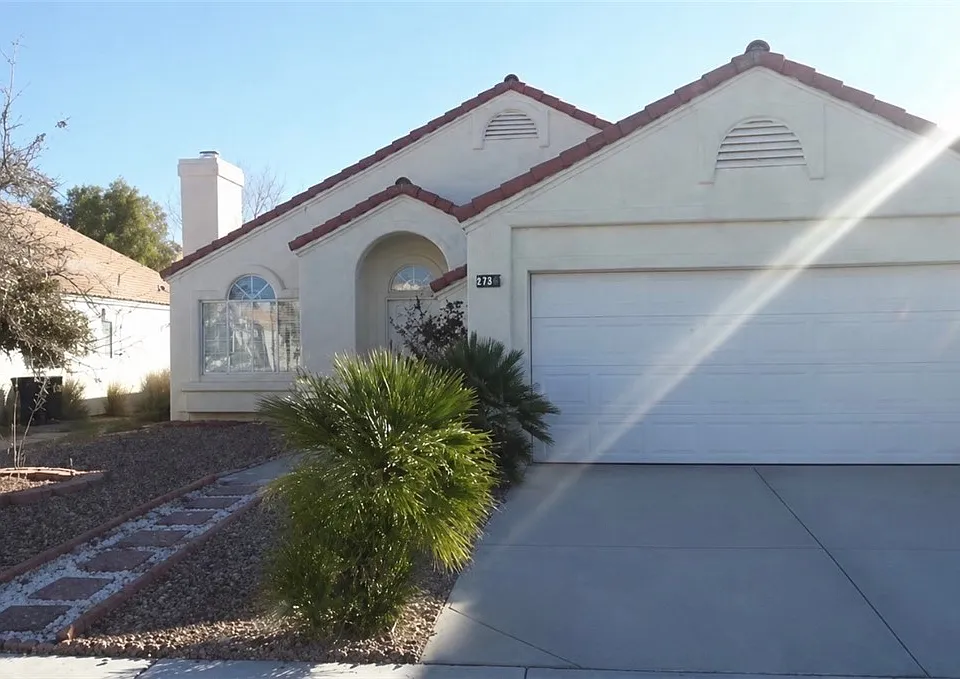 3736 Rose Canyon Dr