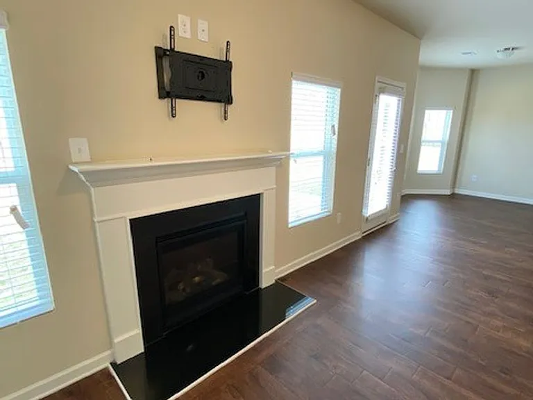 4702 Southwind Rd — Photo 11