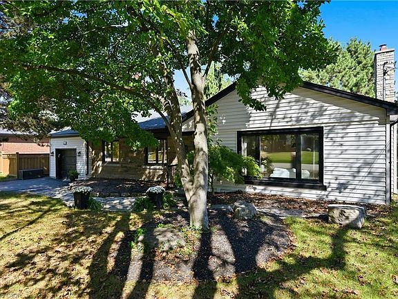 4th image of 869 Condor Dr