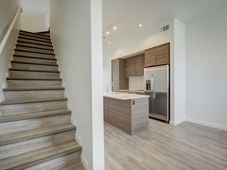 Dusk Scottsdale Apartments — Photo 21