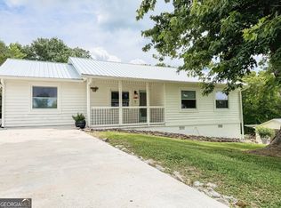 3905 Hunt Dr, Gainesville, GA 30507