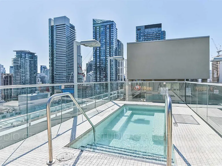 126 Simcoe St #706 — Photo 19
