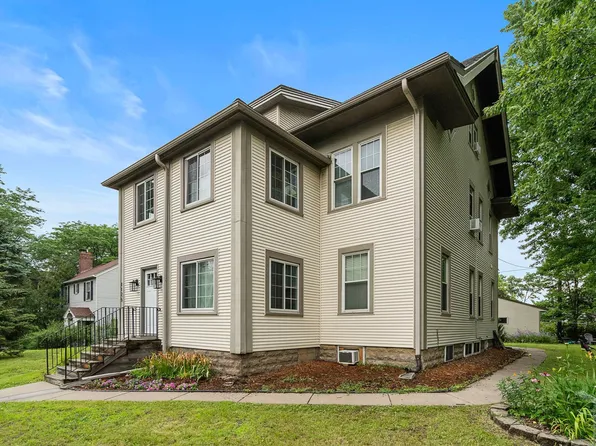 1125 Orange Ave E, Saint Paul, MN 55106