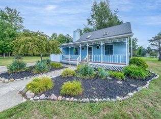 10197 E Royal Rd, Stanwood, MI 49346