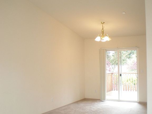 5th image of 4730 Black Forest Ln