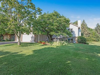 8853 Pinehurst Cir, Woodbury, MN, 55125