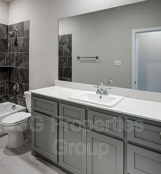 1513 Elizabeth St — Photo 11