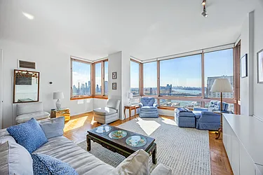 524 East 72nd Street, #39DE