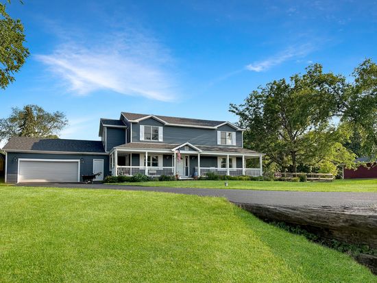 12900 Williams Cir, Genoa, IL 60135