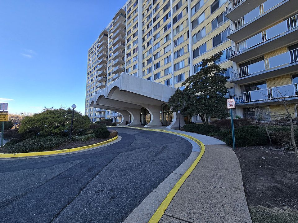 1st image of 301 N Beauregard St APT 903
