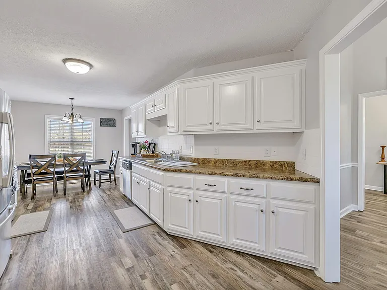 8615 Lane Rd — Photo 10