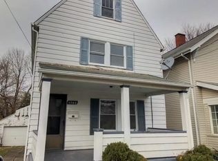 1702 Davidson St, Aliquippa, PA