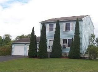 42 Greenbrook Ln, Ulster, NY 12401
