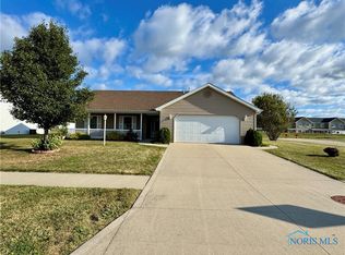 588 Fugate Dr, Defiance, OH 43512