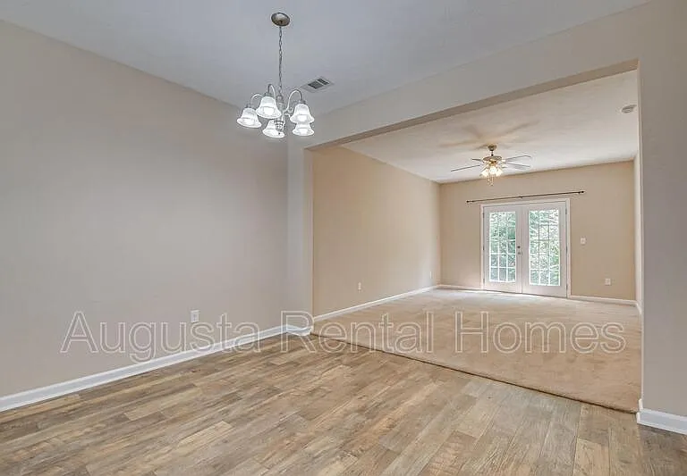 207 Old Berzelia Rd — Photo 4