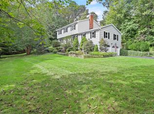 520 Tashua Rd, Trumbull, CT 06611