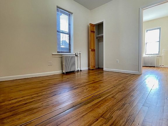 2nd image of 50 Carmine St APT 13