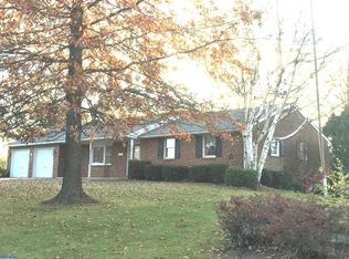 1883 County Line Rd, Barto, PA 19504