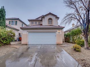 8367 Rockefeller St, Las Vegas, NV 89123