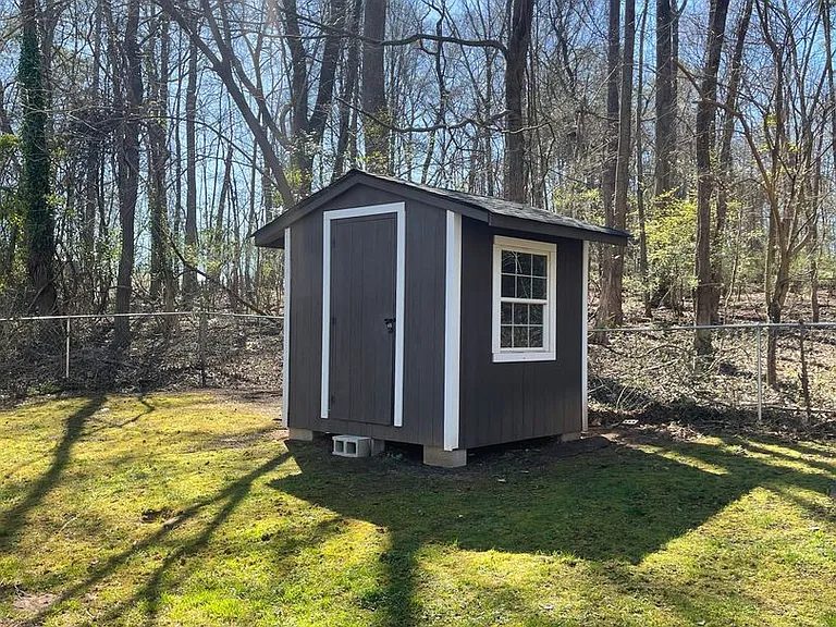 1624 Pineburr Ln — Photo 11