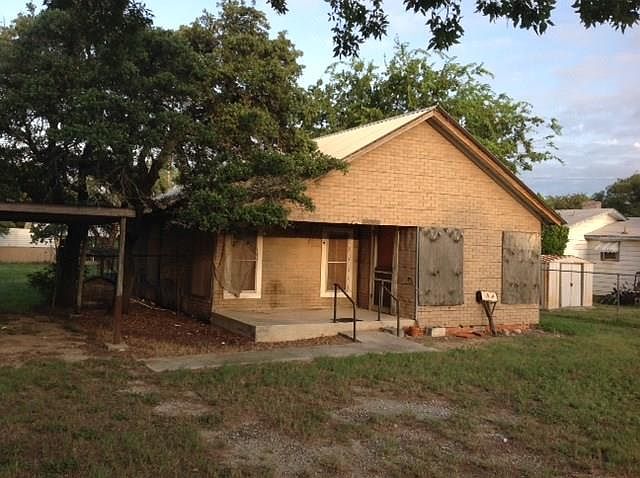 1st image of 3403 Vincent St