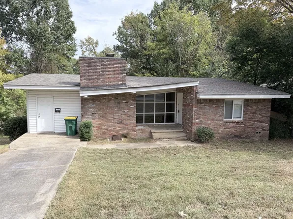18 Rosemont Dr, Little Rock, AR 72204