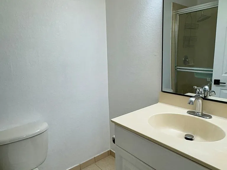 1956 Alamanda Way — Photo 14