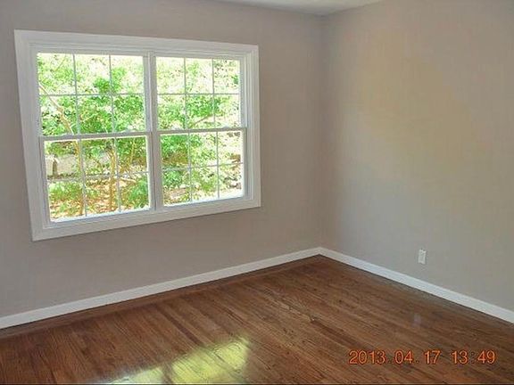 4th image of 168 McKinney Ave