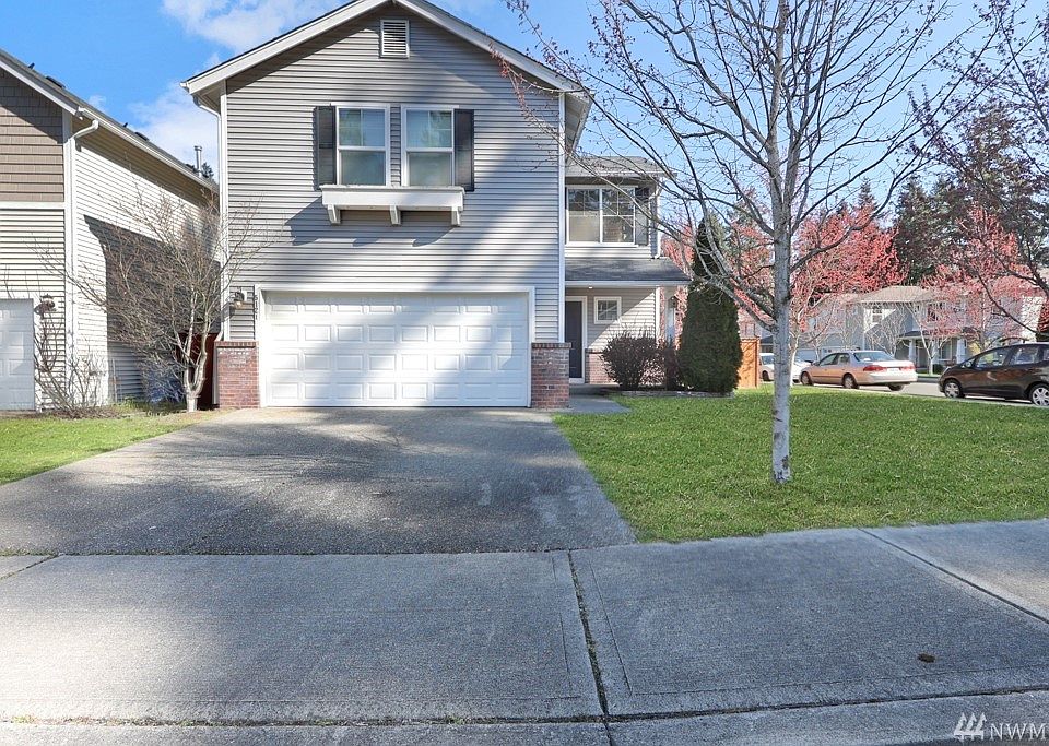 1st image of 5121 203rd Street Ct E